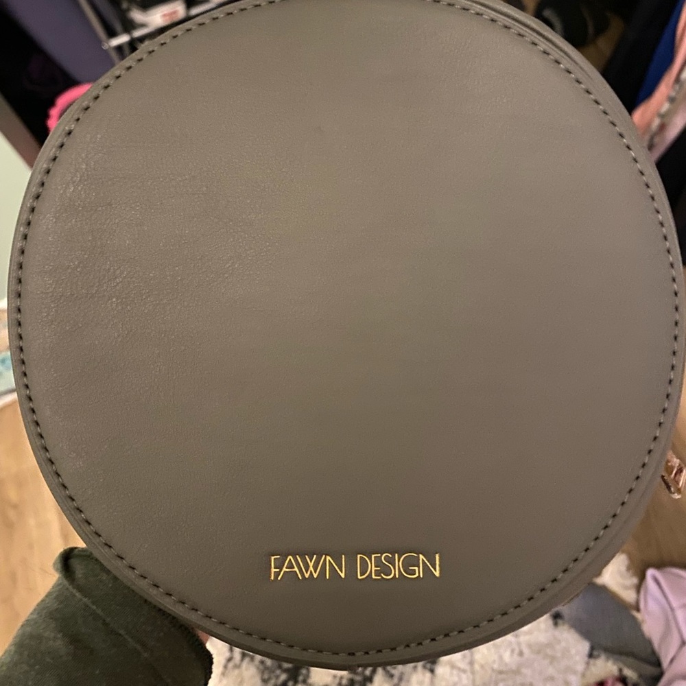 Fawn Design Round crossbody bag